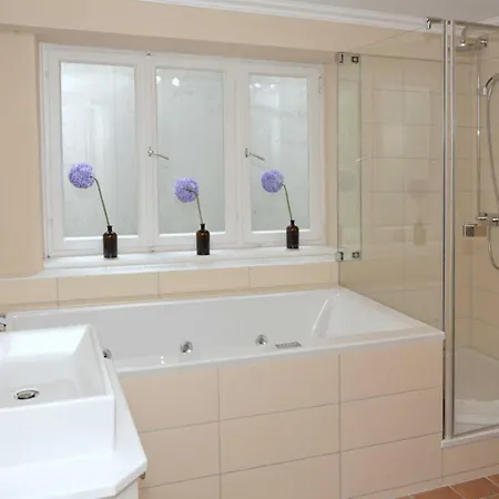 Wattenhof 2 Von & Mehr Holiday home
